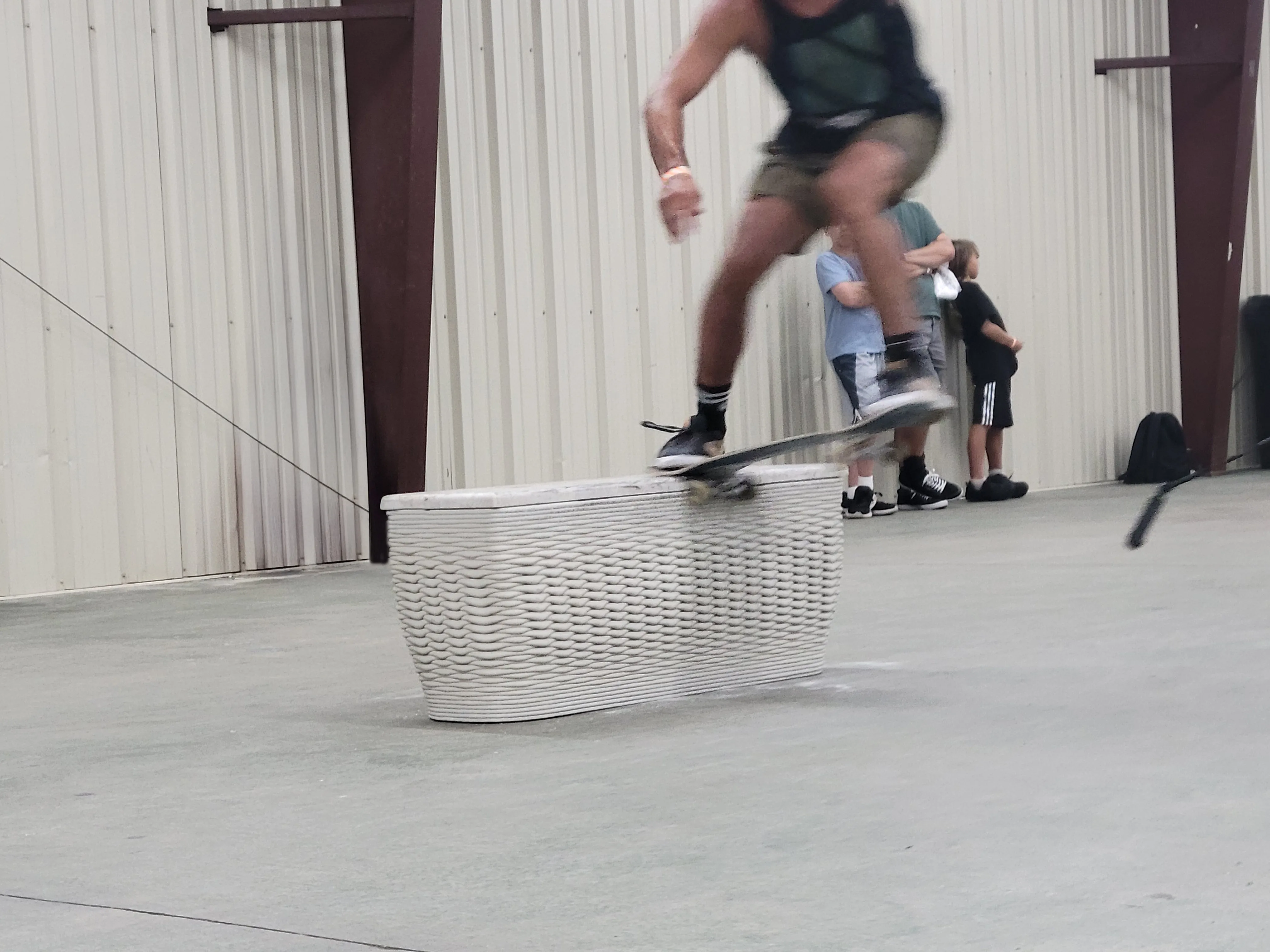 Skateboarding bench